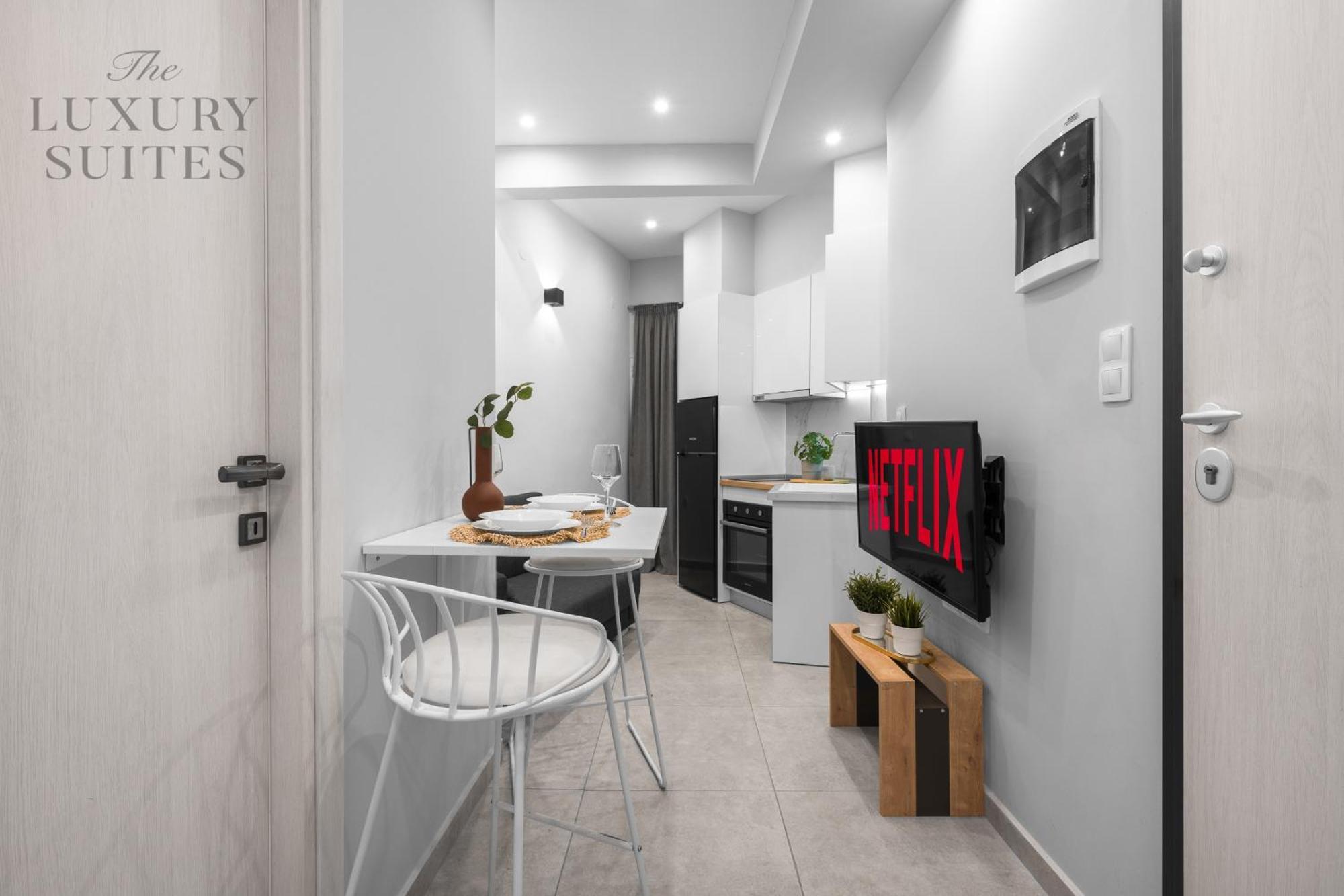 Mavili, The Luxury Suites Salonicco Esterno foto